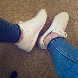 Reebok classic size 6 women’s